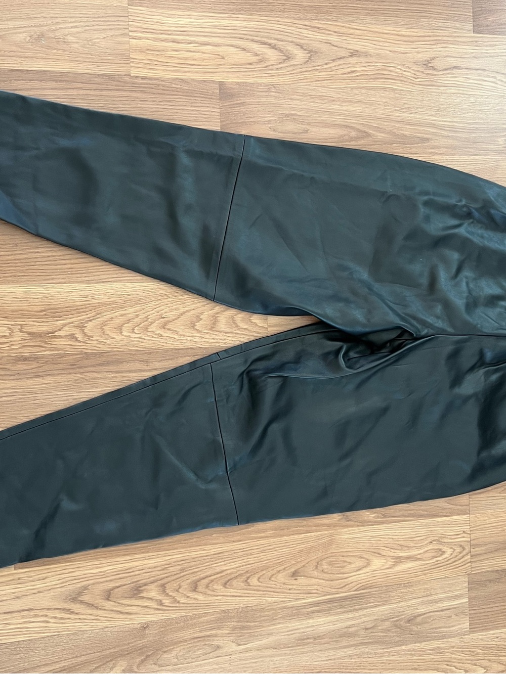 BLANKNYC Black Faux Leather Belted Tapered Pants - Picture 2 of 2